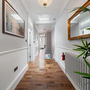 Private Bathroom King Room